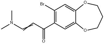 (2E)-1-(8-Bromo-3,4-dihydro-2H-1,5-benzodioxepin-7-yl)-3-(dimethylamino)prop-2-en-1-one Struktur