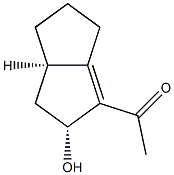 Ethanone, 1-[(2R,3aR)-2,3,3a,4,5,6-hexahydro-2-hydroxy-1-pentalenyl]-, rel- Struktur