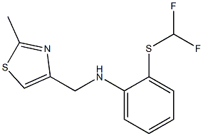 2-[(difluoromethyl)sulfanyl]-N-[(2-methyl-1,3-thiazol-4-yl)methyl]aniline Struktur