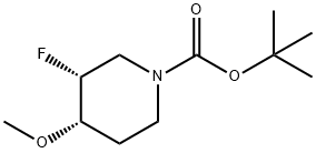 1-Piperidinecarboxylic acid, 3-fluoro-4-methoxy-, 1,1-dimethylethyl ester, (3R,4S)- Struktur