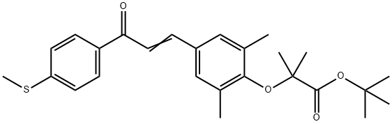 Propanoic acid, 2-[2,6-dimethyl-4-[3-[4-(methylthio)phenyl]-3-oxo-1-propen-1-yl]phenoxy]-2-methyl-, 1,1-dimethylethyl ester Struktur
