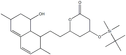 4-(TERT-BUTYLDIMETHYLSILANYLOXY)-6-[2-(8-HYDROXY-2,6-DIMETHYL-1,2,6,7,8,8A-HEXAHYDRONAPHTHALEN-1-YL)ETHYL]TETRAHYDROPYRAN-2-ONE Struktur